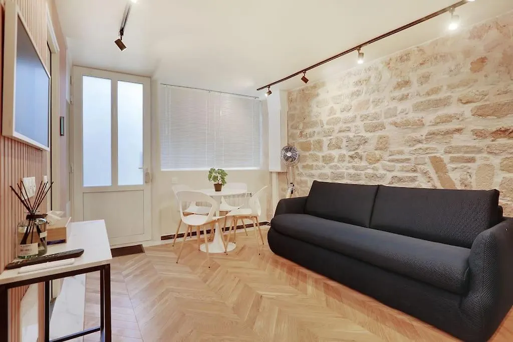 Gembnb Luxury Apartment In Paris - Abbesses - Montmartre France
