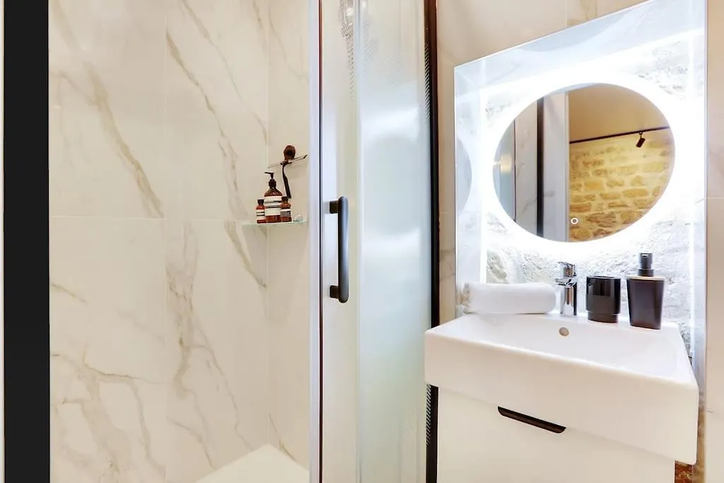 Gembnb Luxury Apartment In Paris - Abbesses - Montmartre